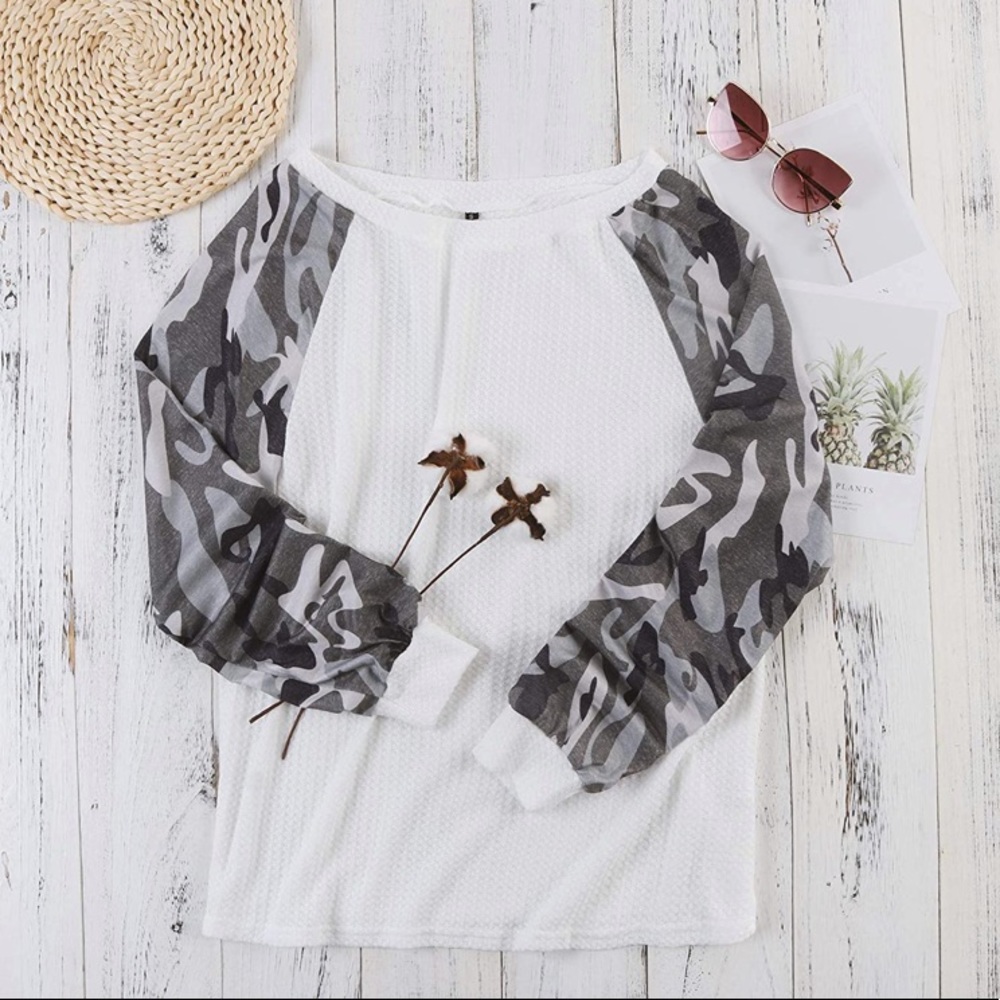 Women’s long sleeve camouflage sleeve print top - Picture 2 of 7